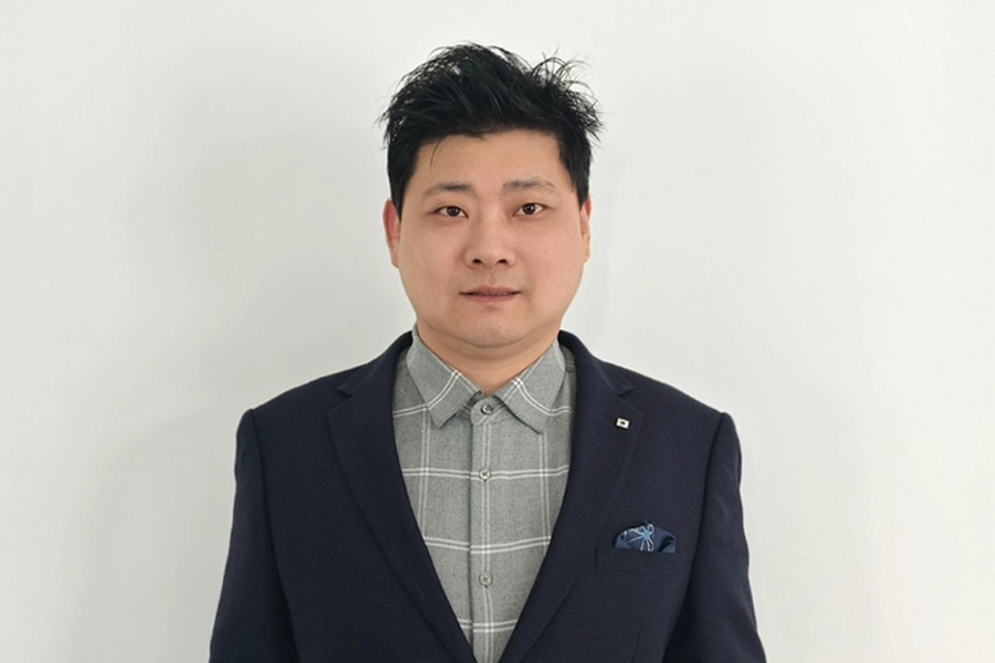 Director ejecutivo y fundador: Payne Han