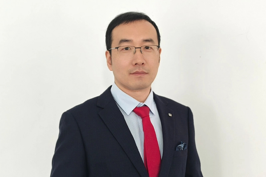 Director de tecnología: Bright Qian